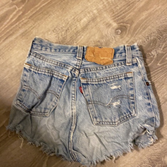Distressed vintage denim shorts - Picture 2 of 2